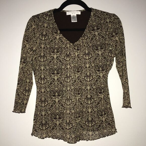 — Pursuits Ltd. —3/4 Sleeve Patterned Nylon Blouse - Picture 4 of 5